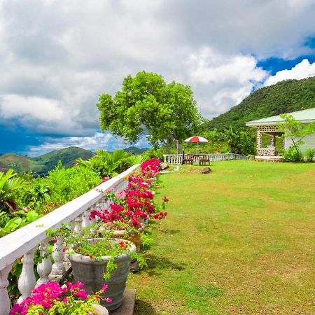 Maison Du Soleil Self Catering Anse Lazio Exterior photo